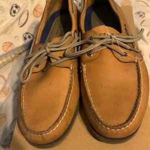Sperry shoes